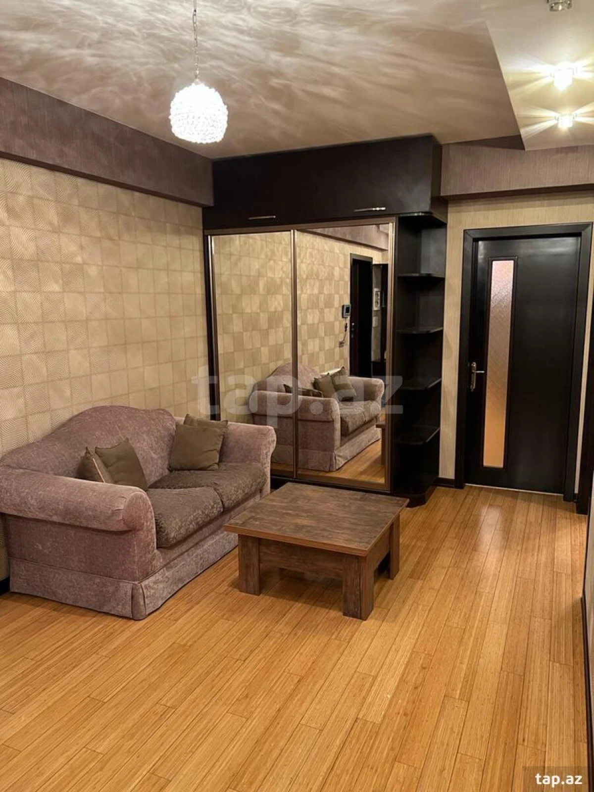 Kirayə verilir 3 otaqlı yeni tikili 125 m²