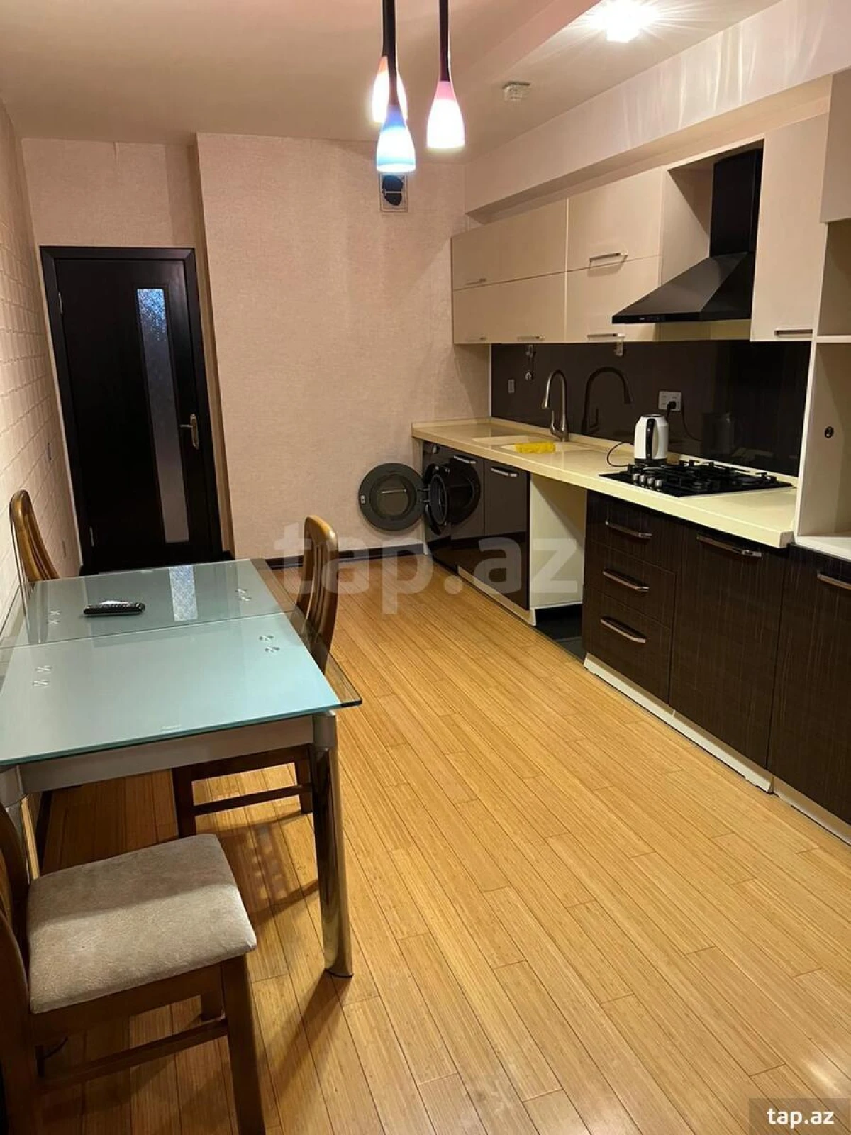 Kirayə verilir 3 otaqlı yeni tikili 125 m²