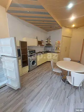 Kirayə verilir 3 otaqlı yeni tikili 120 m²