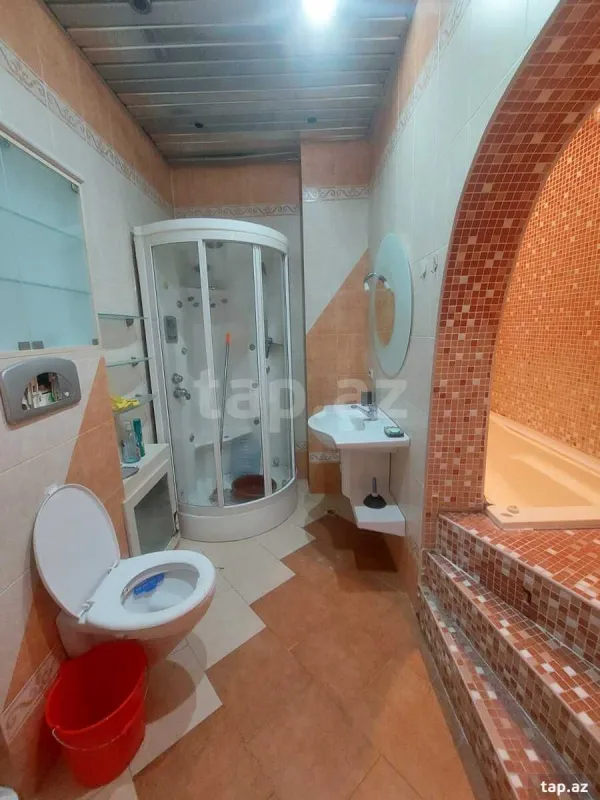 Kirayə verilir 3 otaqlı yeni tikili 120 m²