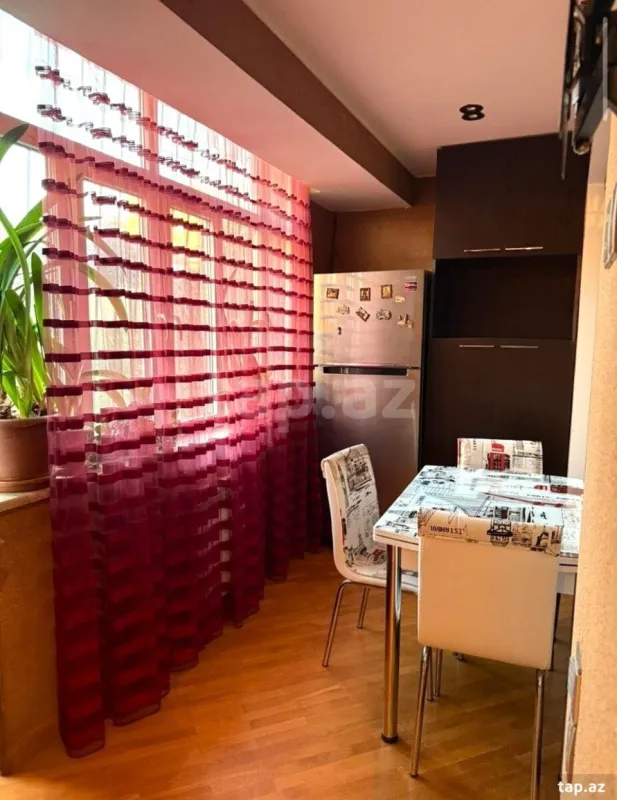 Kirayə verilir 3 otaqlı mənzil 75 m²