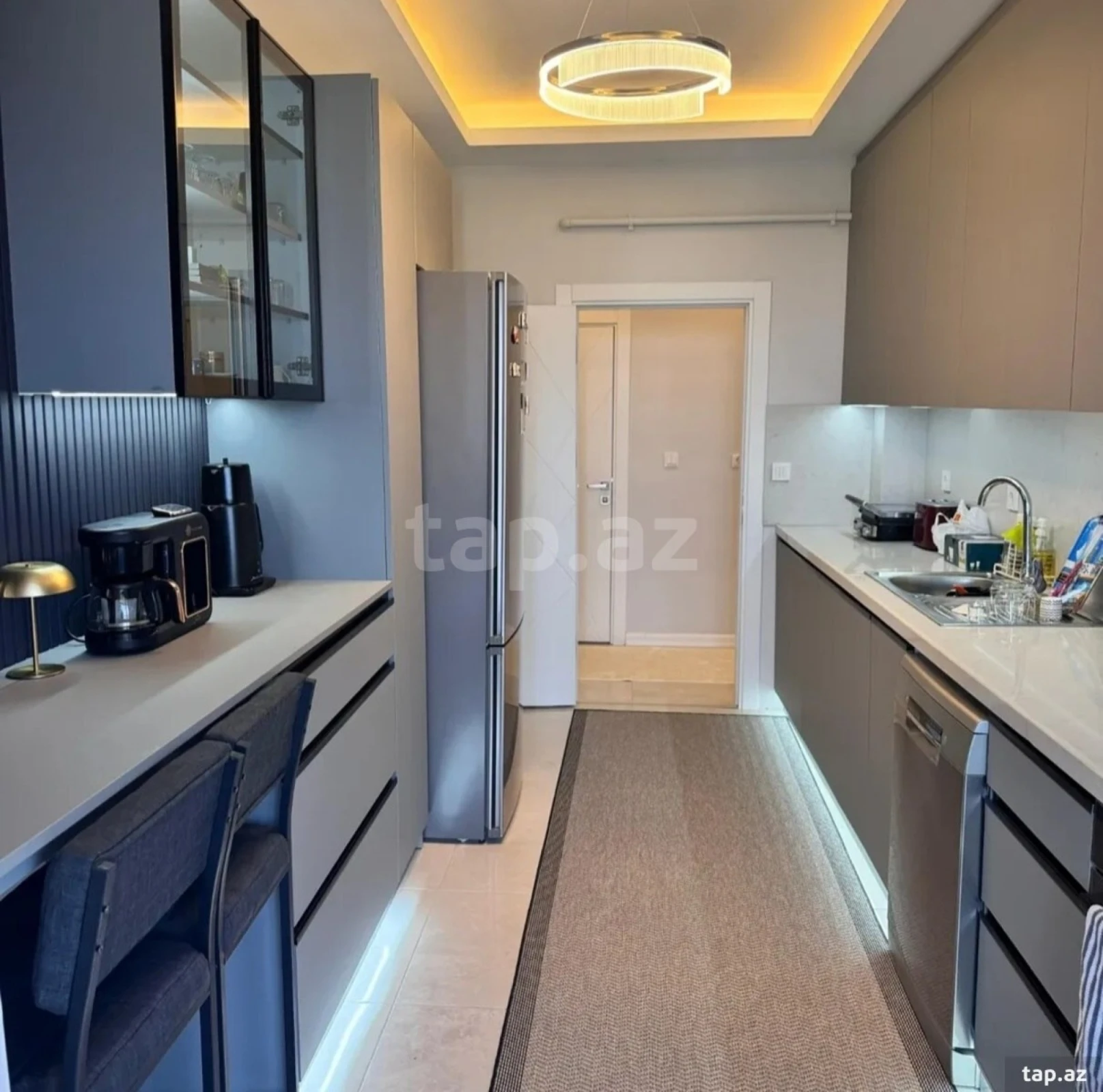 Kirayə verilir 1 otaqlı yeni tikili 55 m²