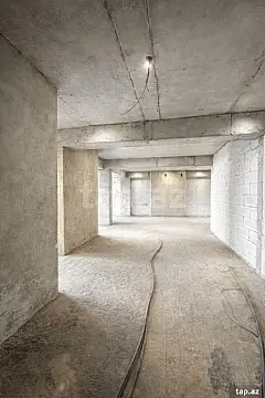 Satılır 4 otaqlı yeni tikili 220 m²