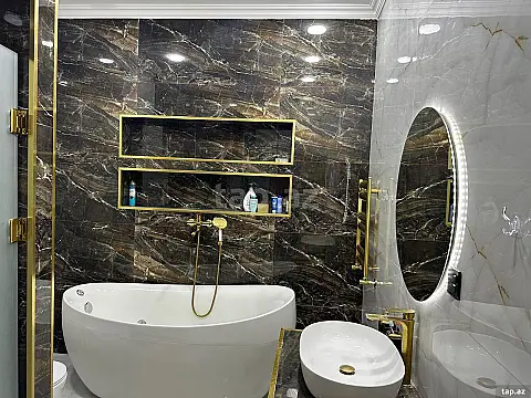 Kirayə verilir 3 otaqlı mənzil 140 m²