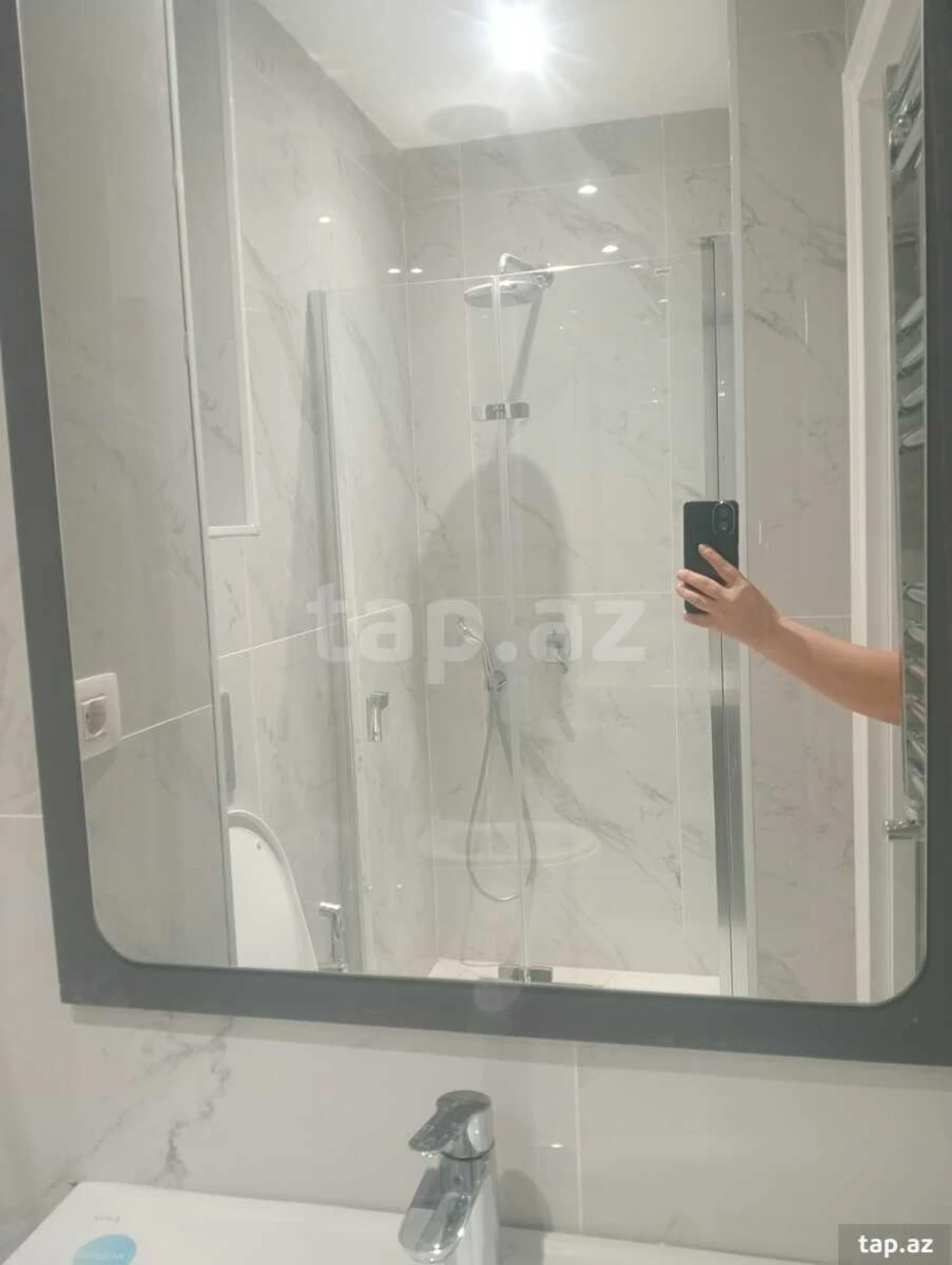 Satılır 2 otaqlı yeni tikili 50 m²