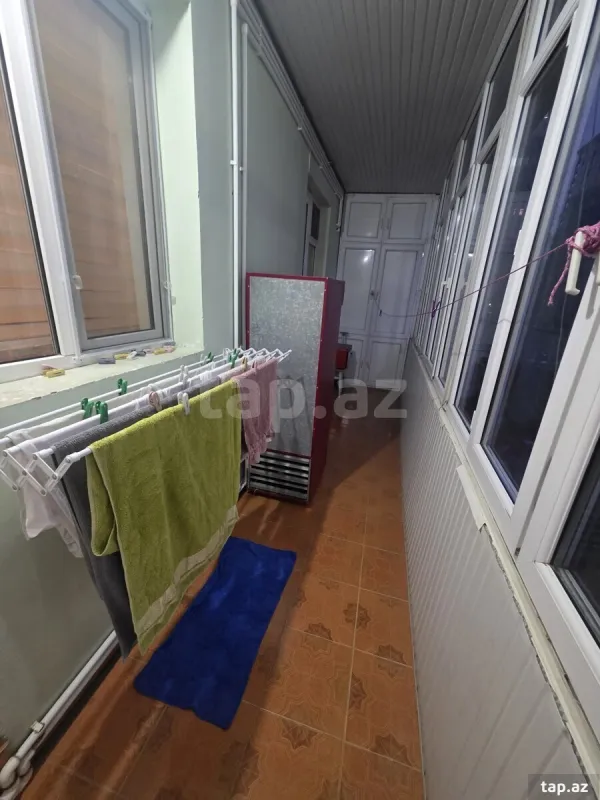 Kirayə verilir 2 otaqlı mənzil 80 m²