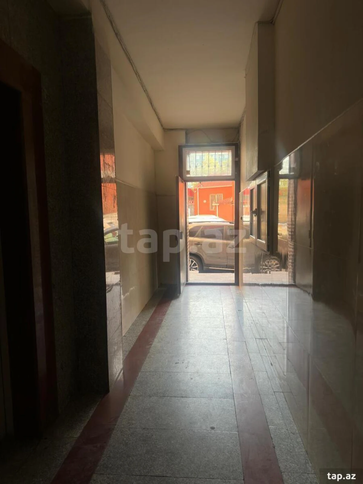 Satılır 2 otaqlı yeni tikili 50 m²