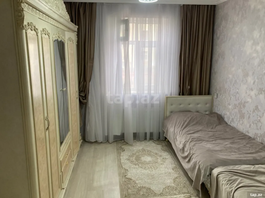 Kirayə verilir 3 otaqlı mənzil 100 m²