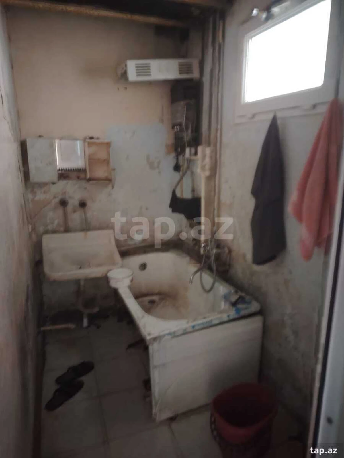 Satılır 2 otaqlı mənzil 60 m²