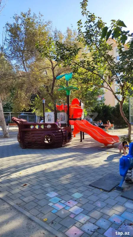 Satılır 2 otaqlı mənzil 60 m²