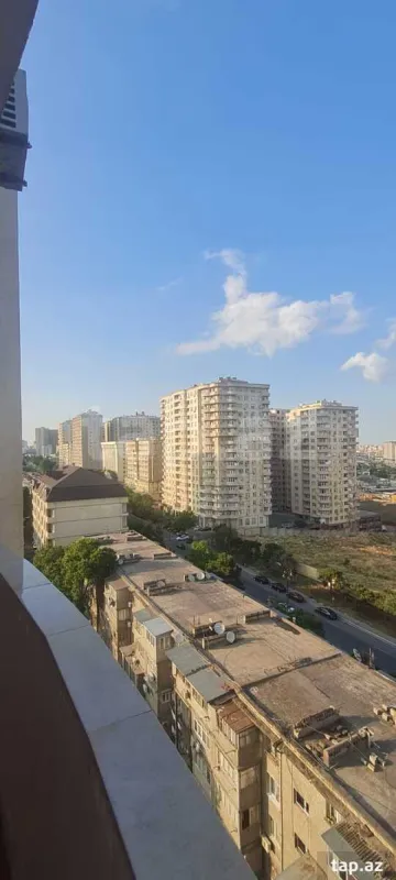 Kirayə verilir 3 otaqlı yeni tikili 95 m²