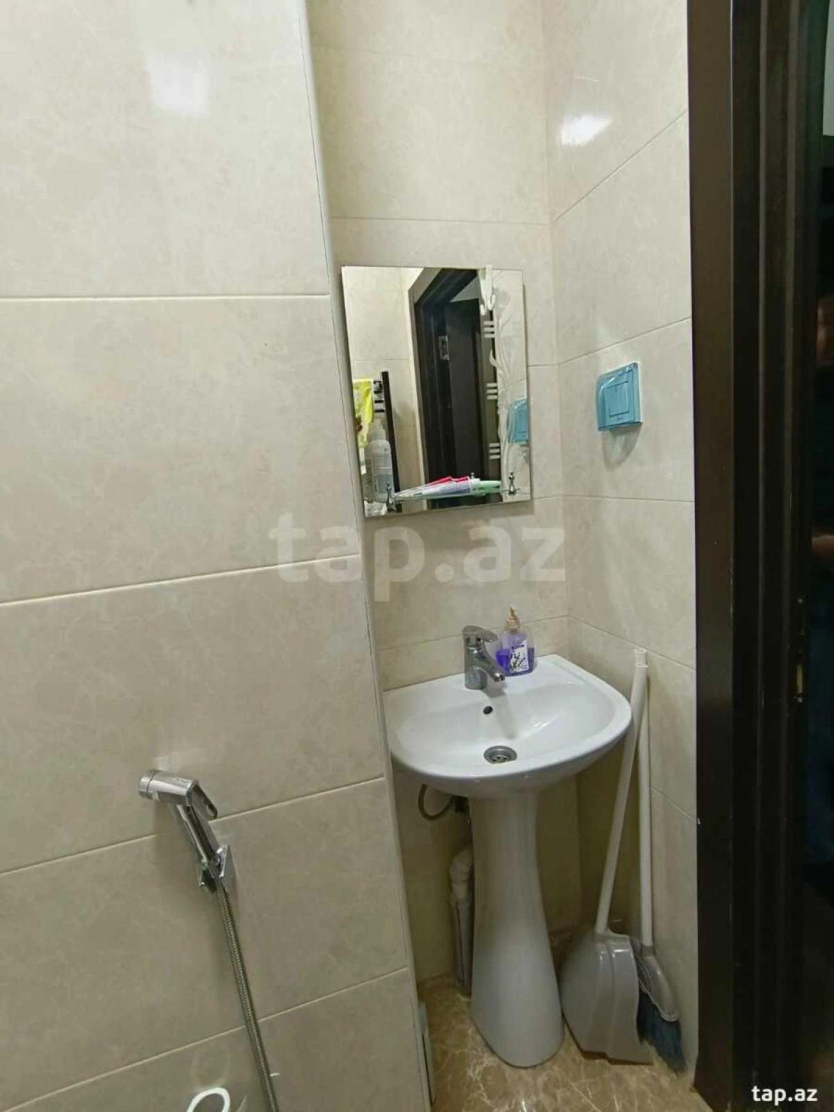 Kirayə verilir 2 otaqlı yeni tikili 42 m²