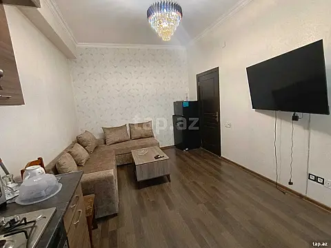 Kirayə verilir 2 otaqlı yeni tikili 42 m²