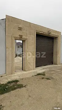 Satılır 9 otaqlı həyət evi