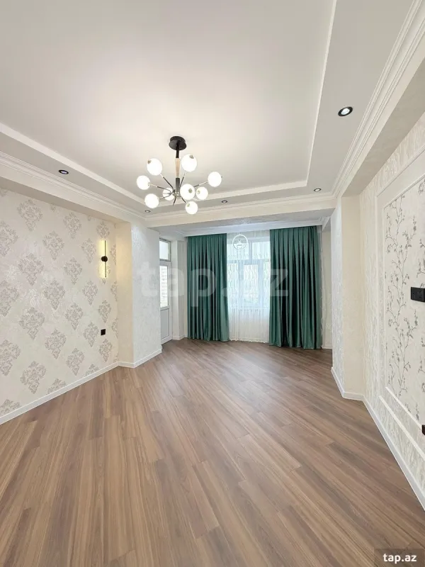 Satılır 3 otaqlı yeni tikili 105 m²