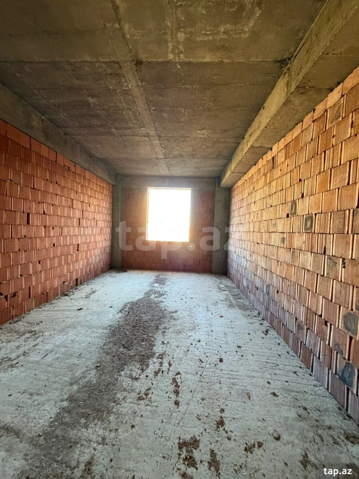 Satılır 1 otaqlı yeni tikili 58 m²