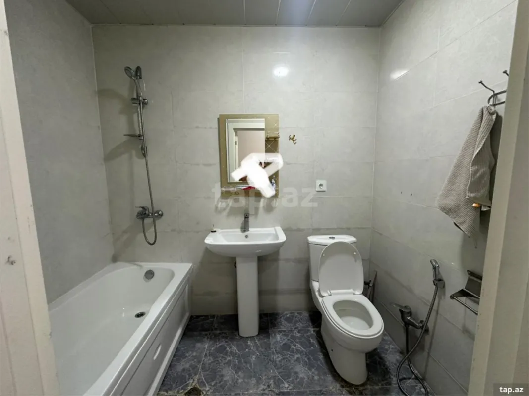 Kirayə verilir 2 otaqlı yeni tikili 70 m²