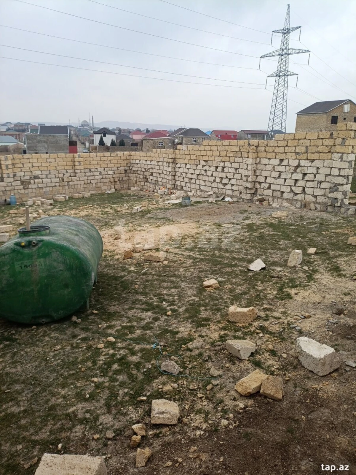 Satılır torpaq sahəsi