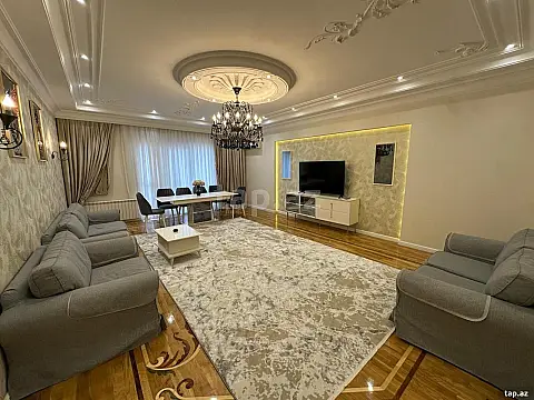 Satılır 4 otaqlı yeni tikili 220 m² — Bakı 4 otaq 220.00 m²