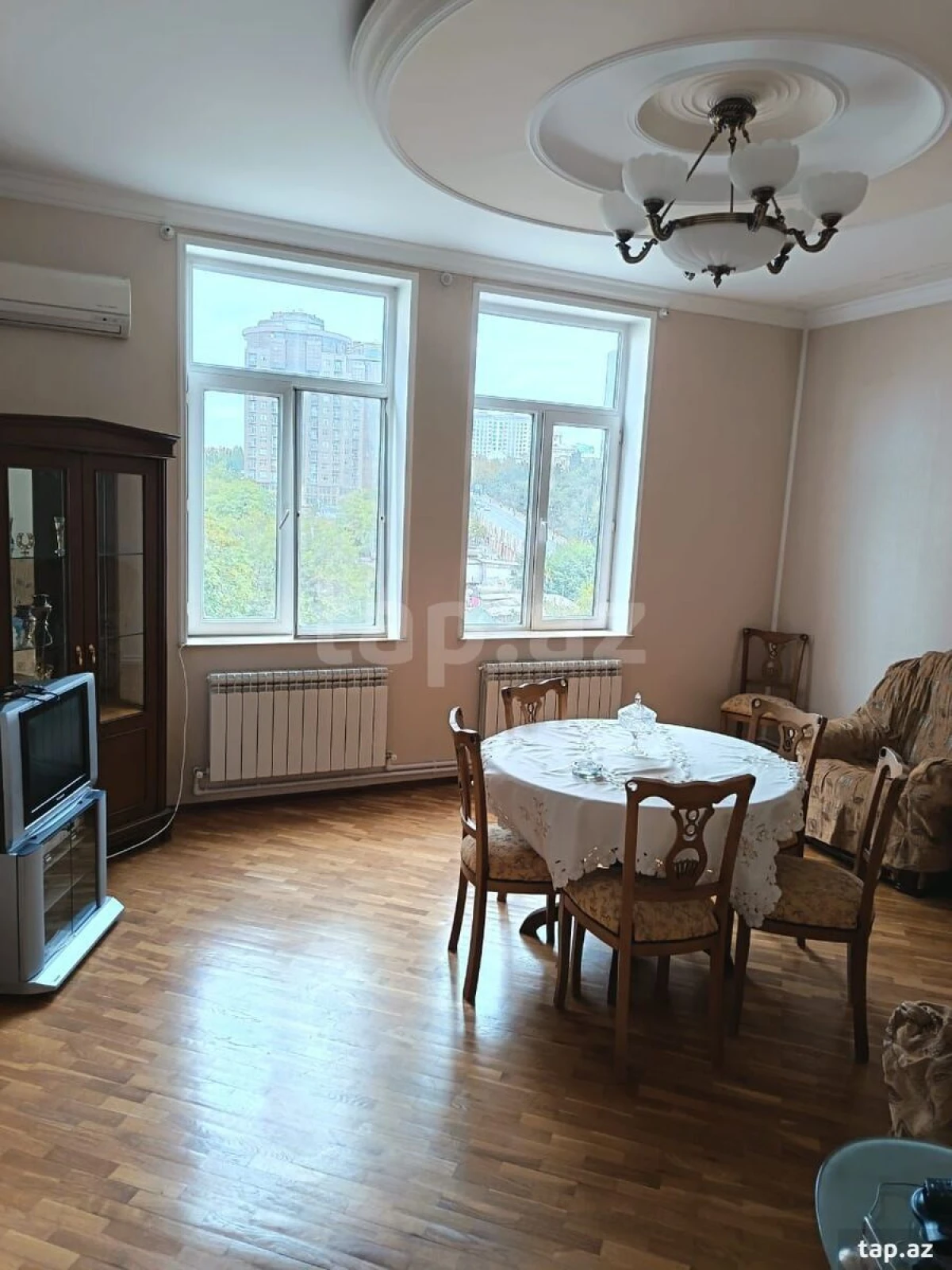 Kirayə verilir 2 otaqlı yeni tikili 80 m²