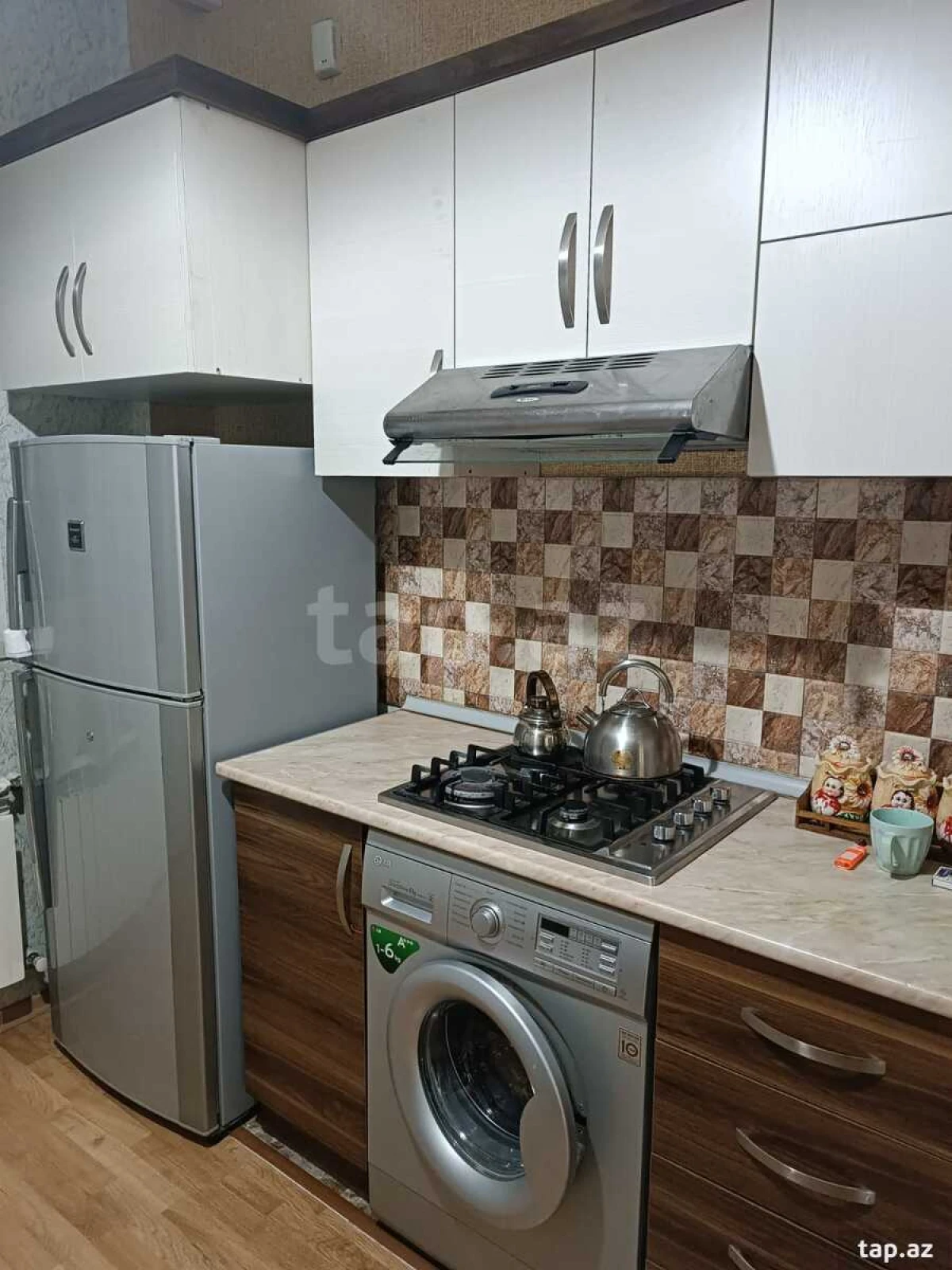 Kirayə verilir 3 otaqlı yeni tikili 75 m²