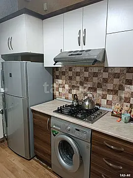 Kirayə verilir 3 otaqlı yeni tikili 75 m²