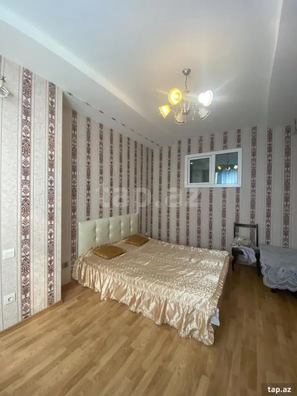 Kirayə verilir 3 otaqlı yeni tikili 75 m²