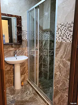 Kirayə verilir 3 otaqlı yeni tikili 75 m²