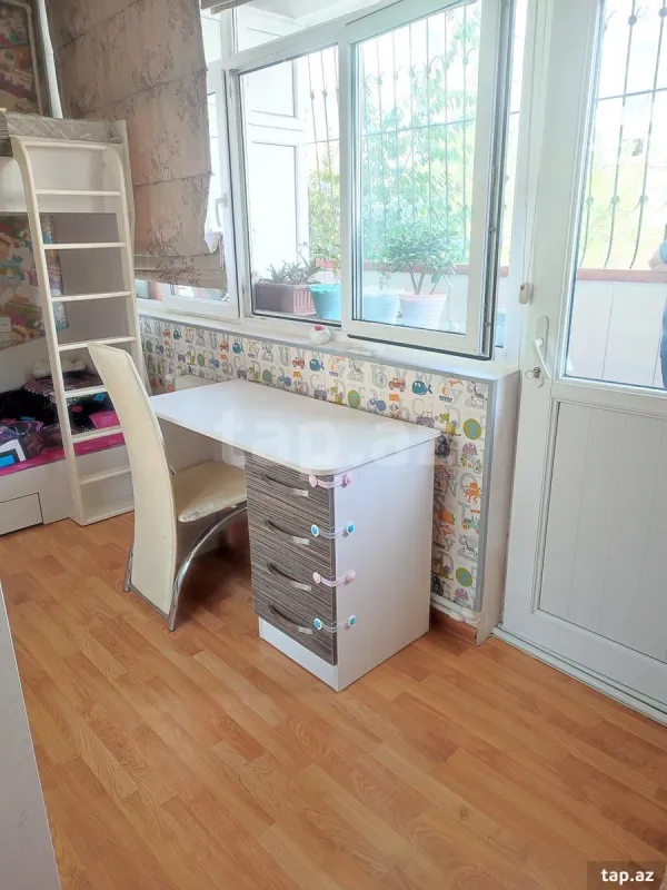 Satılır 3 otaqlı yeni tikili 105 m²