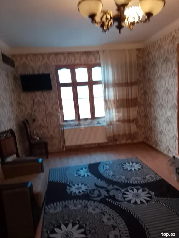 Satılır 3 otaqlı həyət evi