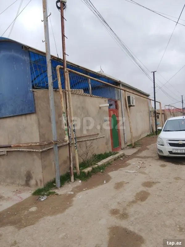 Satılır 3 otaqlı həyət evi