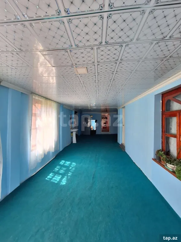 Satılır 7 otaqlı həyət evi