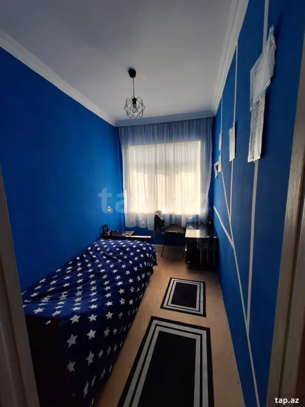 Satılır 7 otaqlı həyət evi