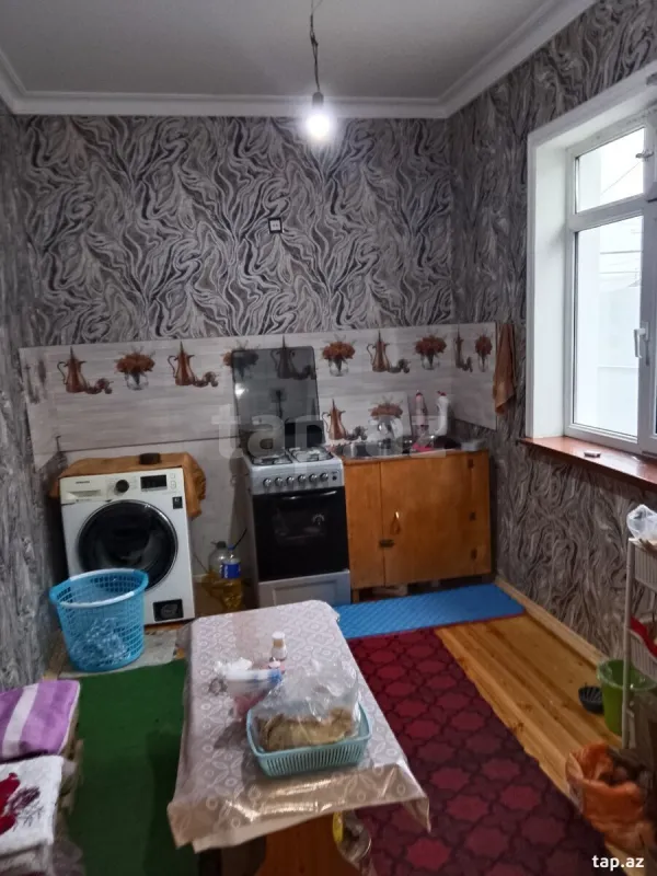 Satılır 4 otaqlı həyət evi