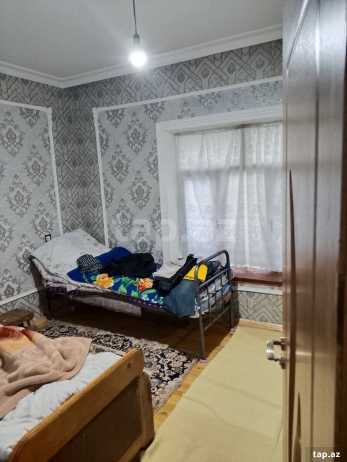 Satılır 4 otaqlı həyət evi