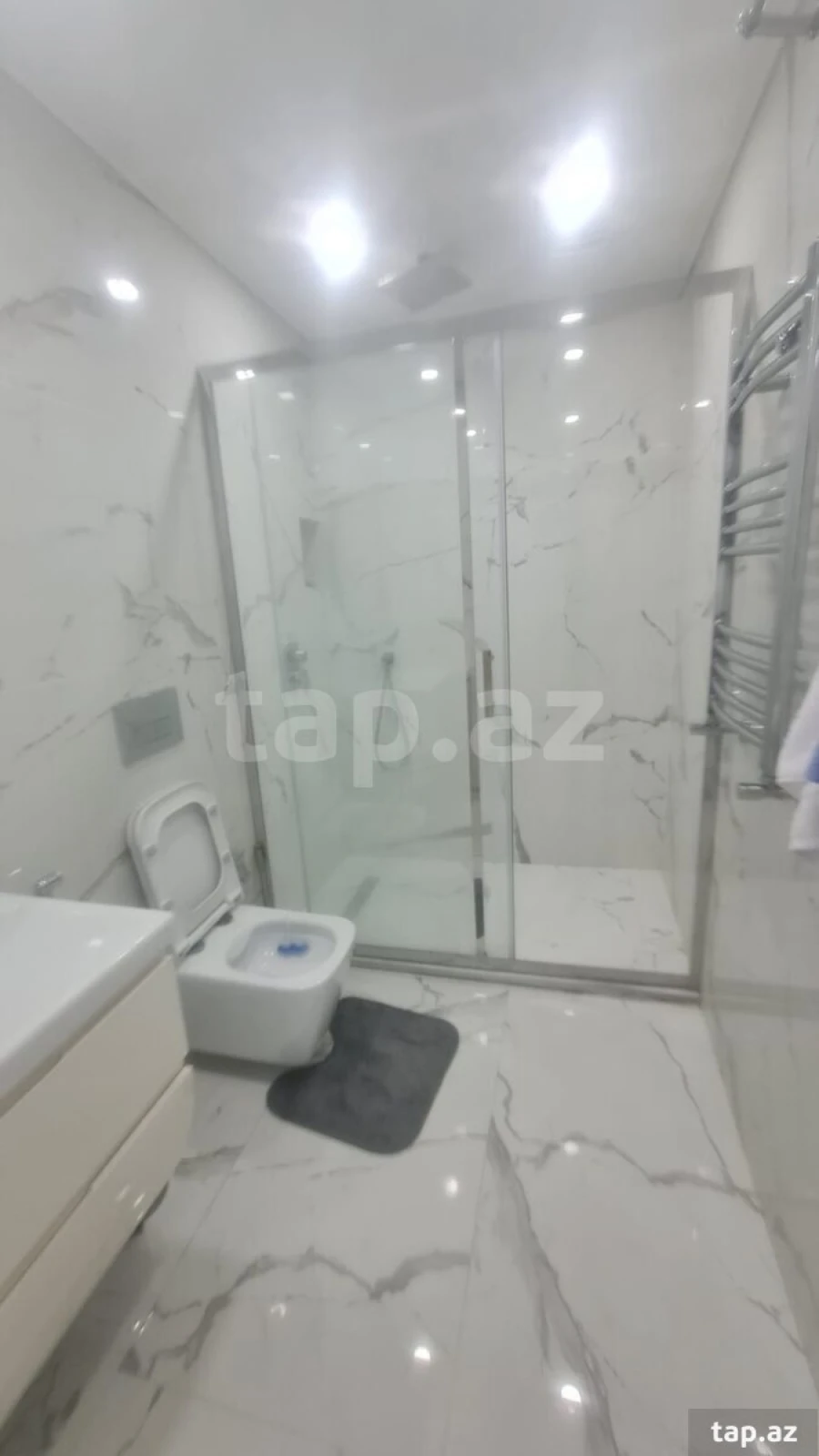 Kirayə verilir 2 otaqlı yeni tikili 60 m²