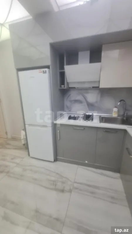 Kirayə verilir 2 otaqlı yeni tikili 60 m²