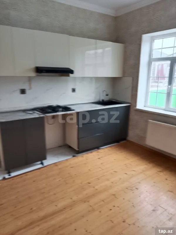 Satılır 3 otaqlı həyət evi