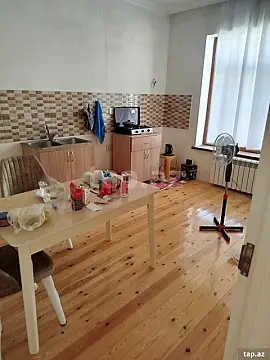 Satılır 3 otaqlı həyət evi 132 m²