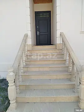 Satılır 3 otaqlı həyət evi 132 m²