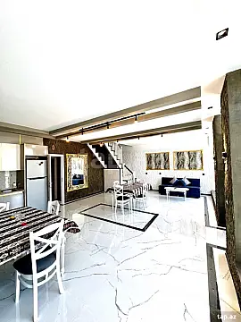 Satılır 4 otaqlı həyət evi