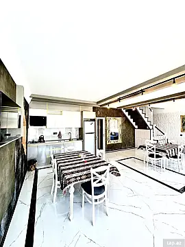 Satılır 4 otaqlı həyət evi