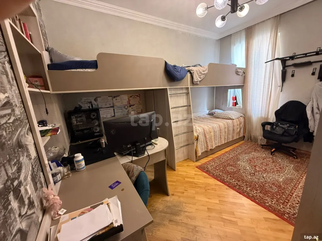Satılır 3 otaqlı mənzil 70 m²
