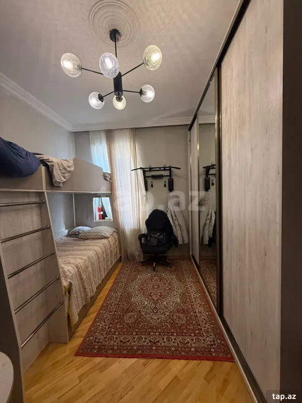 Satılır 3 otaqlı mənzil 70 m²