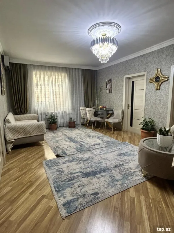 Satılır 4 otaqlı həyət evi 100 m²