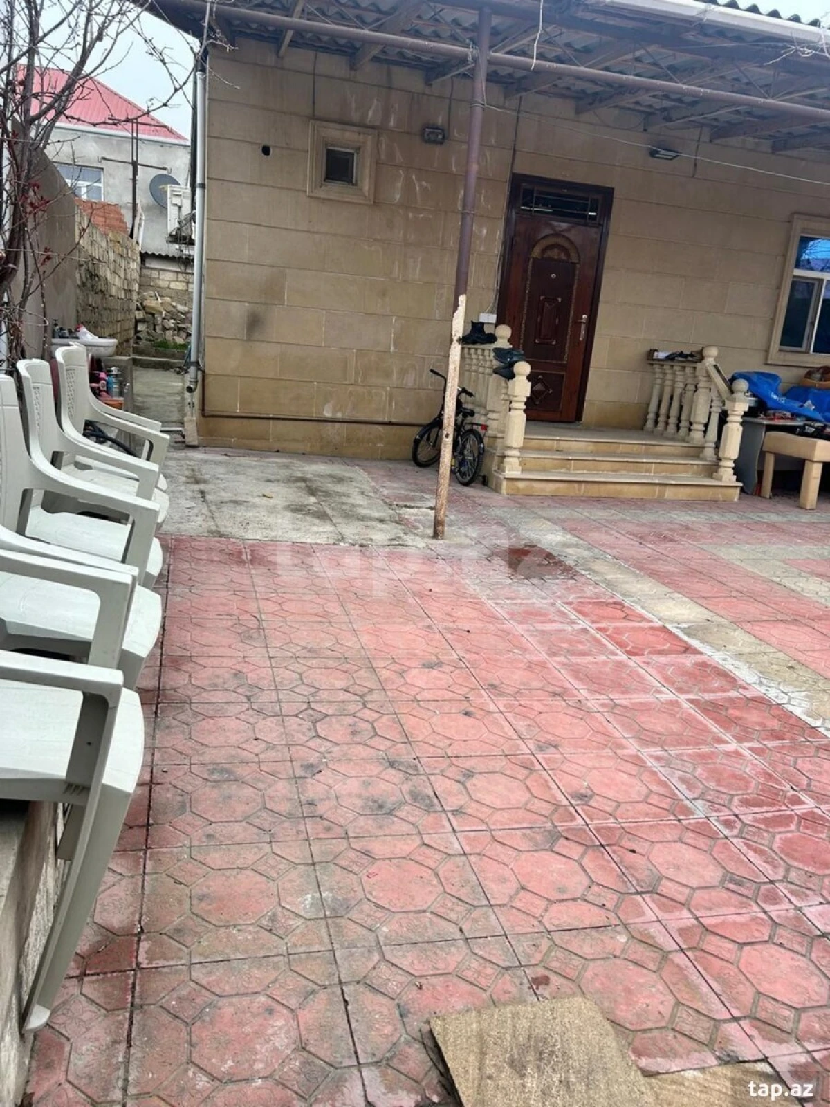 Satılır 4 otaqlı həyət evi 100 m²