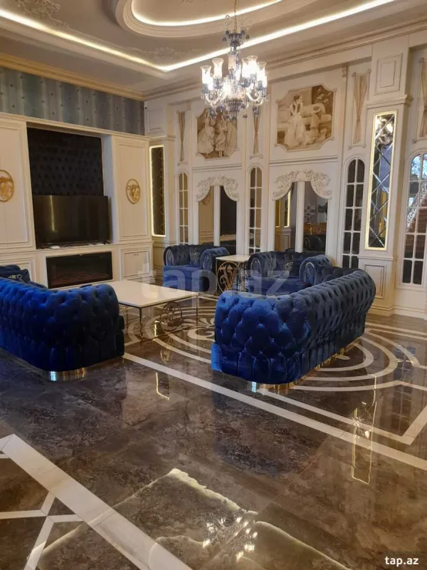 Satılır 8 otaqlı həyət evi 900 m²