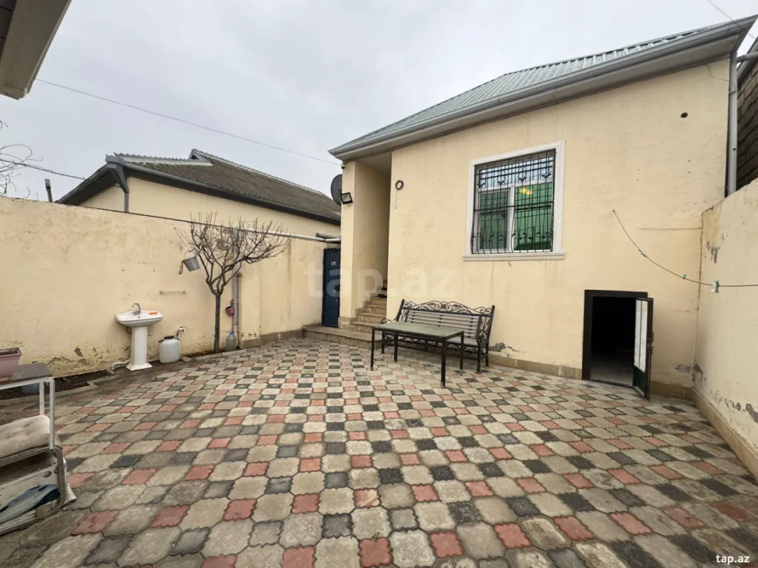 Satılır 3 otaqlı həyət evi