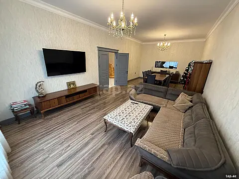 Satılır 5 otaqlı həyət evi