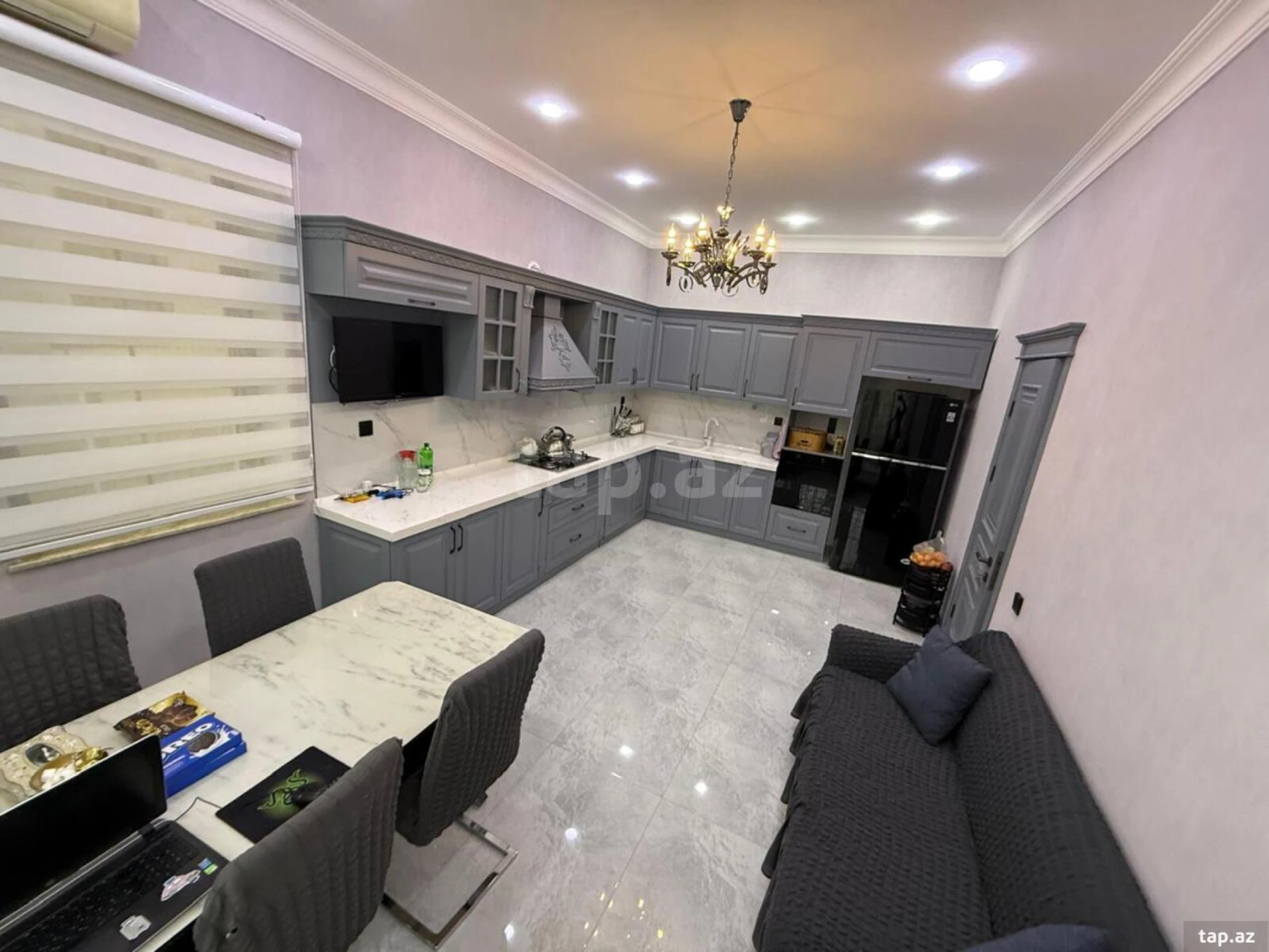 Satılır 5 otaqlı həyət evi